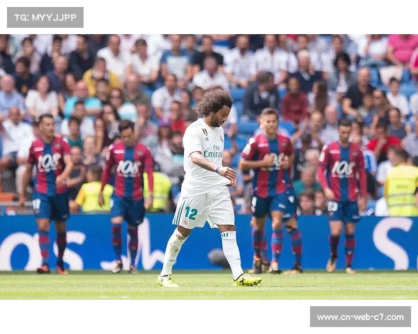 “皇马迎战莱万特，阿韦洛亚帅位迎关键考验”